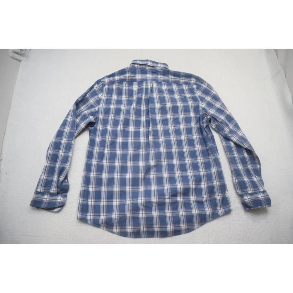 Vineyard Vines armpit 24